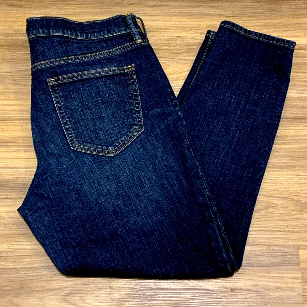 GAP Dark Wash Best Girlfriend Ankle Jeans Sz 12/31